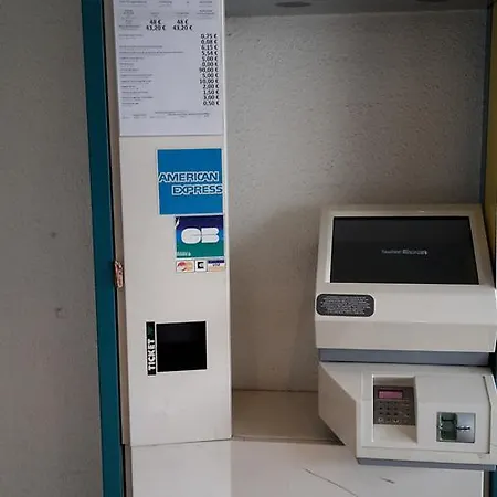 Ibis Budget Lille Aeroport 4*