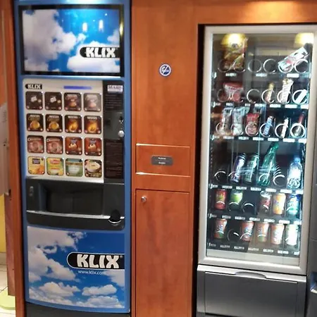 فندق Ibis Budget Lille Aeroport ليسكين